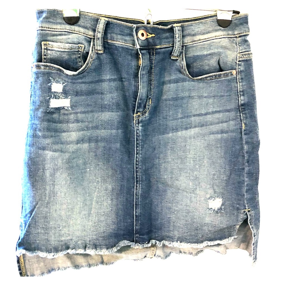 High/low Jean skirt